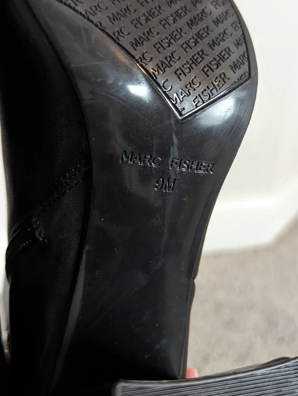 Marc Fisher Yanara Leather Pointed Toe Booties - Black sz 9